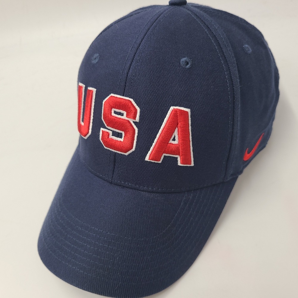 Team USA Hat Fitted (Seems M-L) Nike Blue Red Olympics United States Logo Men
